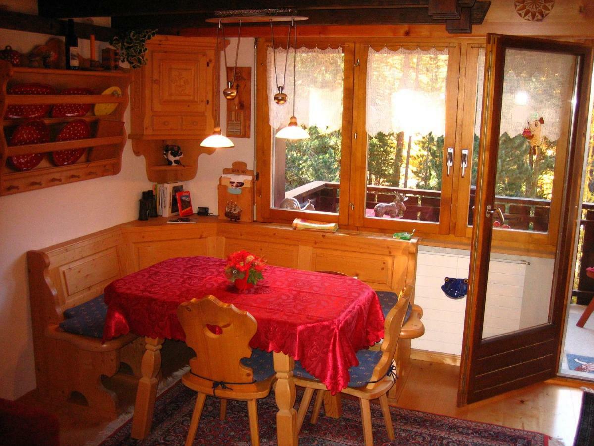 Haus Gentiana A Apartamento Grächen Exterior foto